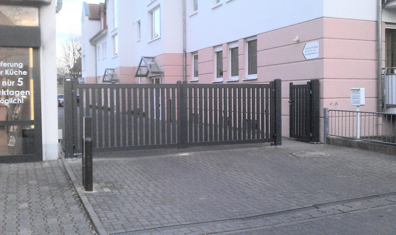 Elektrisches Hoftor Serie Autoport mit 5m Breite in Hanau - Preiser Technik