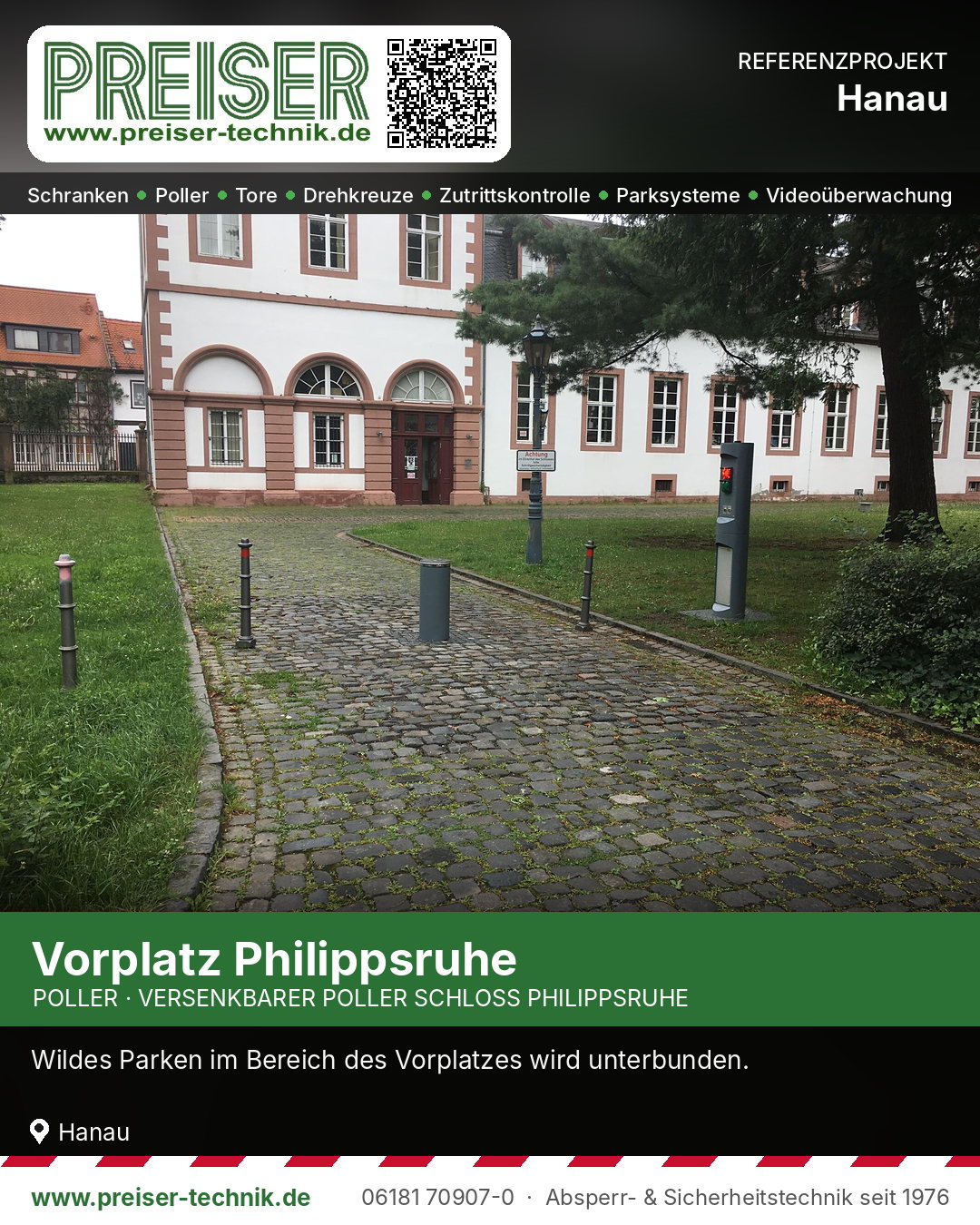 Gepflasterte Zufahrt zum Vorplatz des Schlosses mit Poller und Ampelsäule